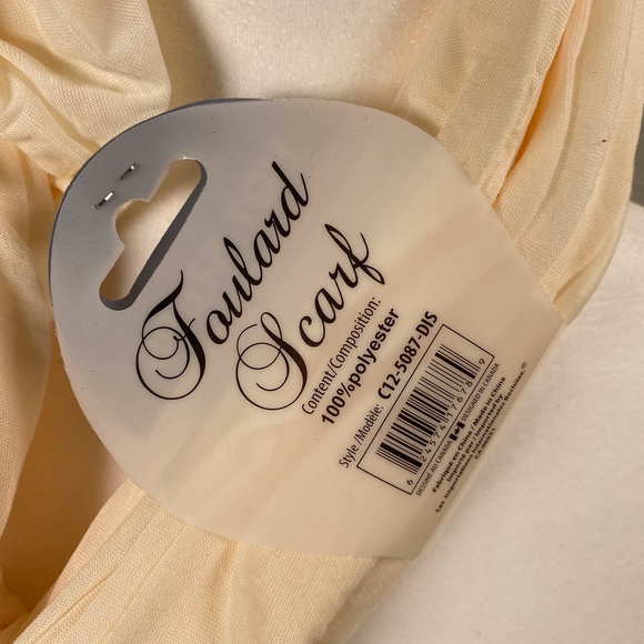 ✨FINAL STOCK✨Ivory Foulard Scarf - Picture 3 of 6
